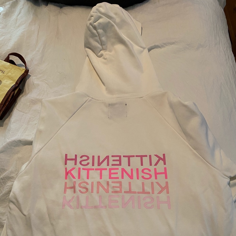 White hoodie sweatshirt